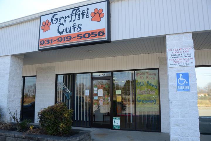 Grrffiti Cuts - Pet Groomer - Clarksville, TN